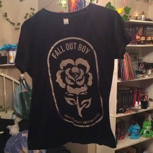 Fall Out Boy band tee🖤
